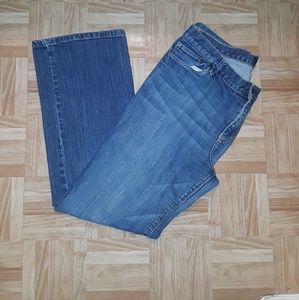 3/$18 LIKE NEW Mossimo Blue jeans